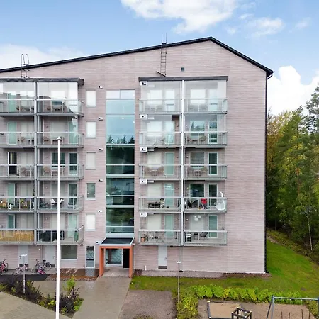 Serviced Lansivayla By Uhanda Espoo