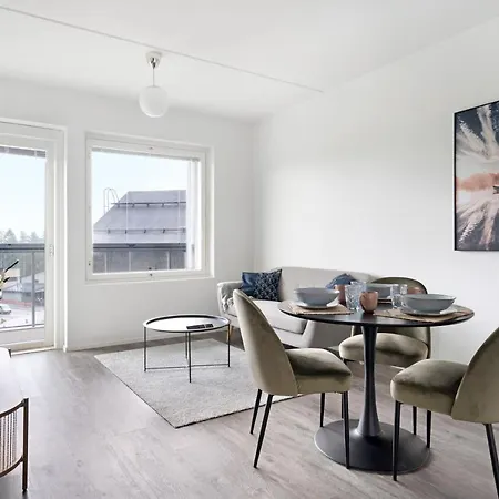 Serviced Lansivayla By Uhanda Aparthotel