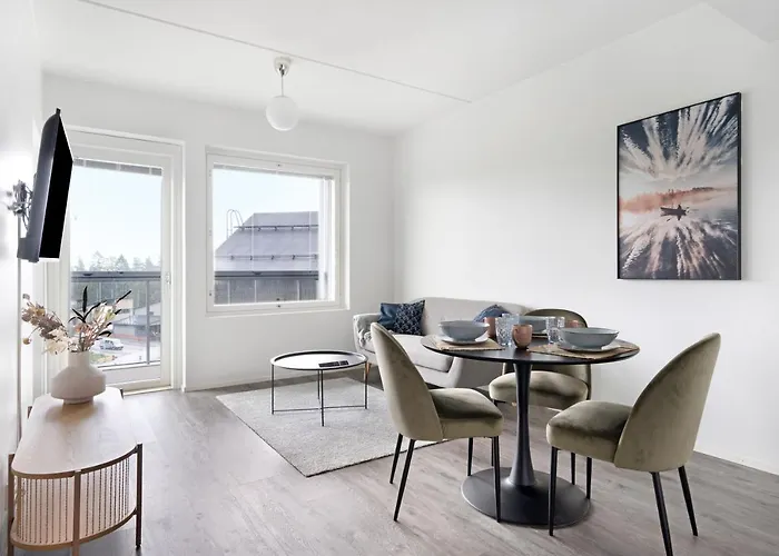 Serviced Lansivayla By Uhanda Lägenhetshotell